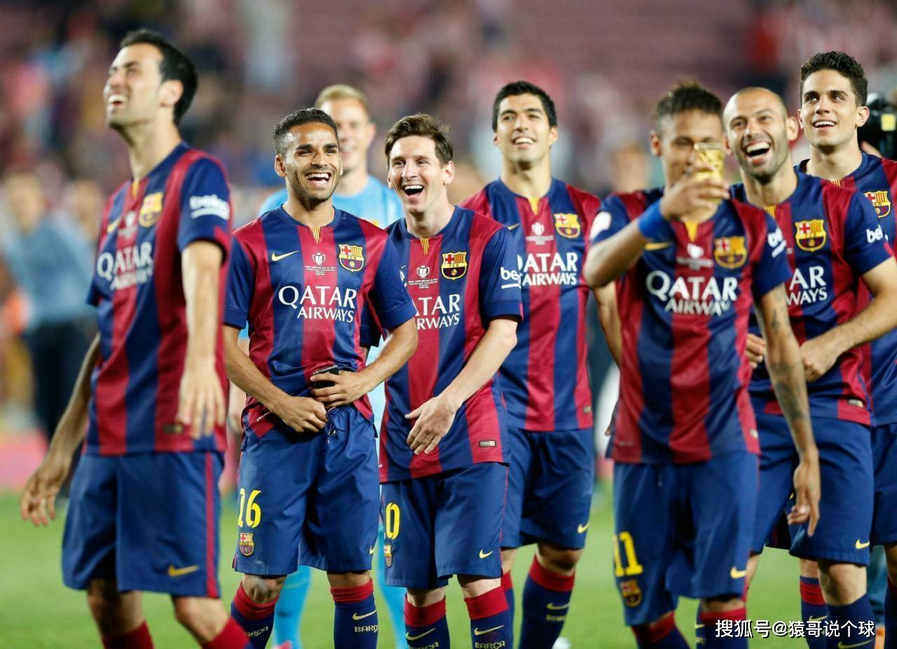 巴塞罗那球员紧急换人，调整战术