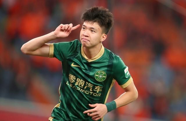 包含外援球员横空出世，改写球队历史的词条