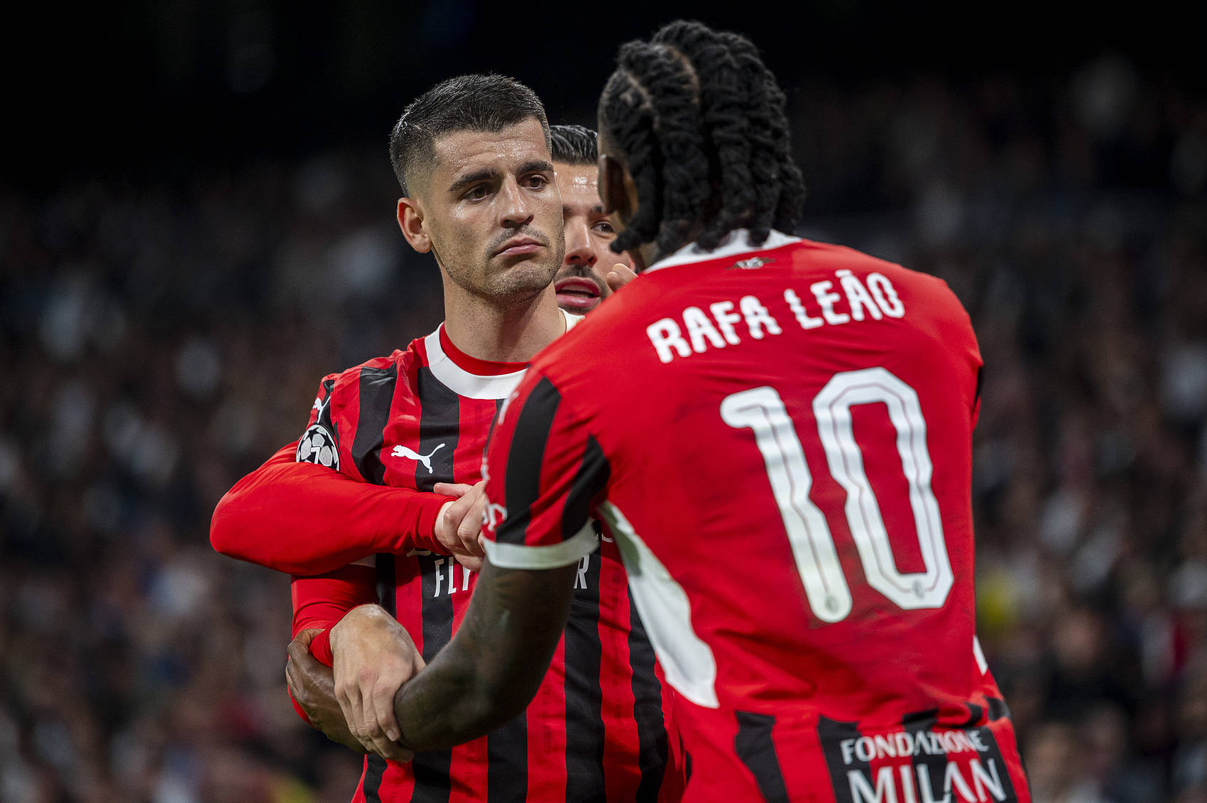 包含皇马王者归来,欧冠赛场风姿绰约的词条 包含皇马王者归来,欧冠赛场风姿绰约的词条