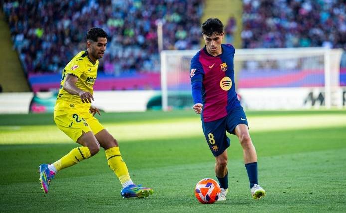 巴萨错失晋级良机,淘汰希望黯淡 巴萨错失晋级良机,淘汰希望黯淡