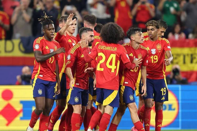 西班牙队员喜获欧国联决赛机会,豪气十足 西班牙队员喜获欧国联决赛机会,豪气十足