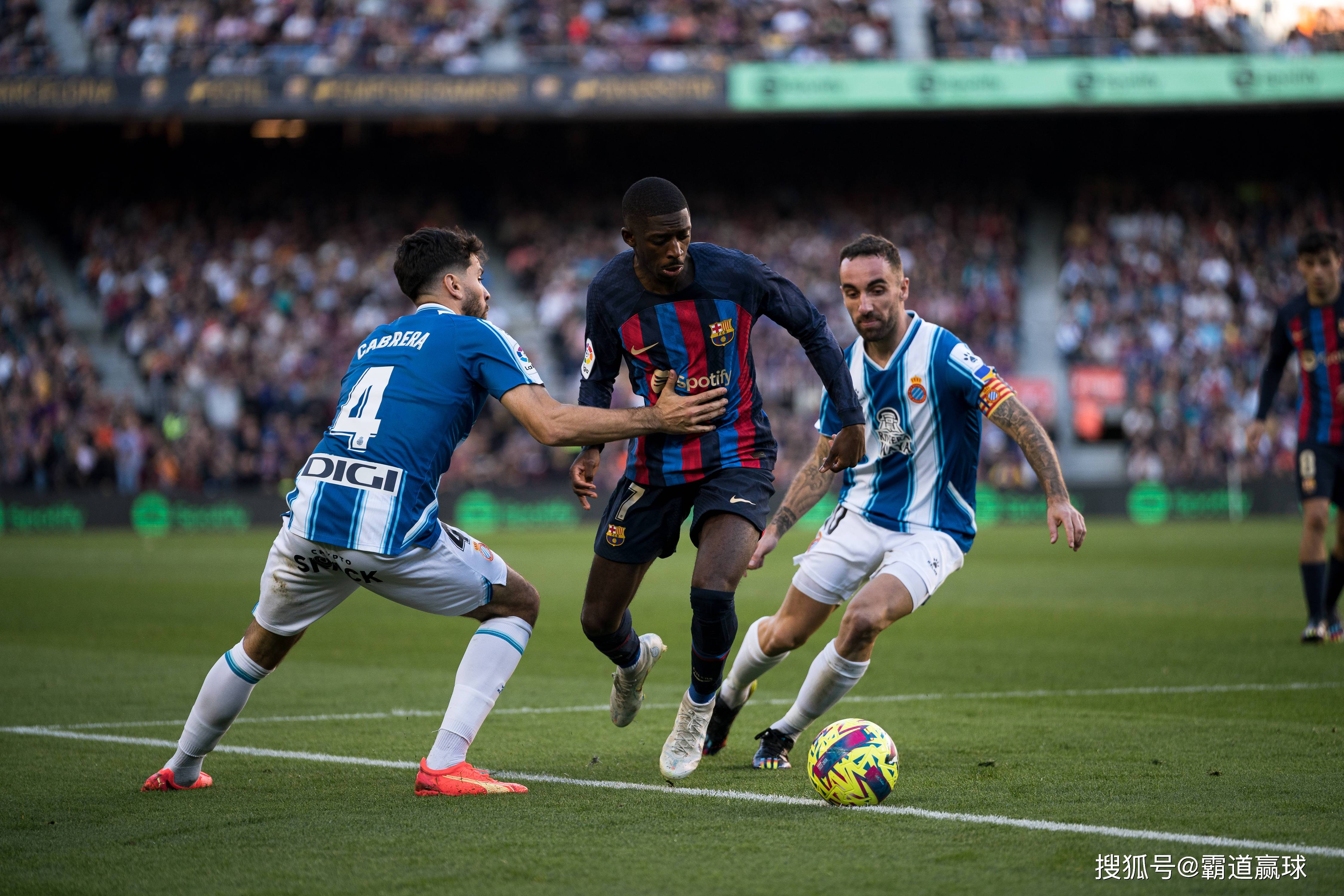 西班牙男足成功晋级半决赛,势不可挡! 西班牙男足成功晋级半决赛,势不可挡!