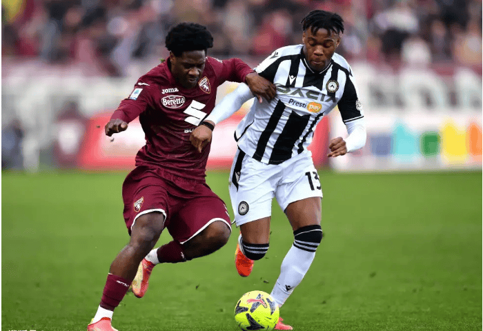 都灵主场战胜乌迪内斯,结束不胜 都灵主场战胜乌迪内斯,结束不胜