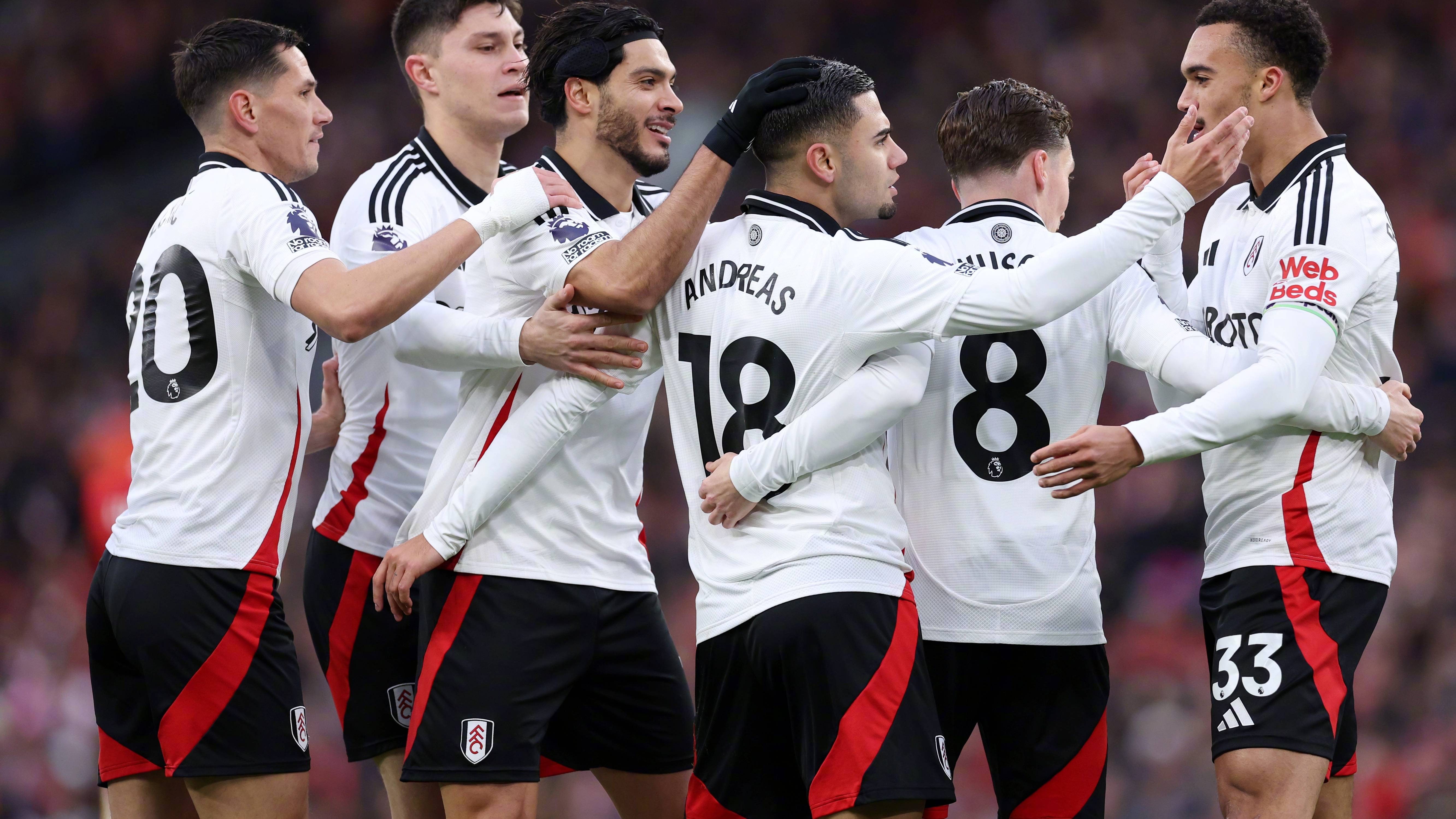 阿森纳战胜南安普顿，赢得英超积分争夺