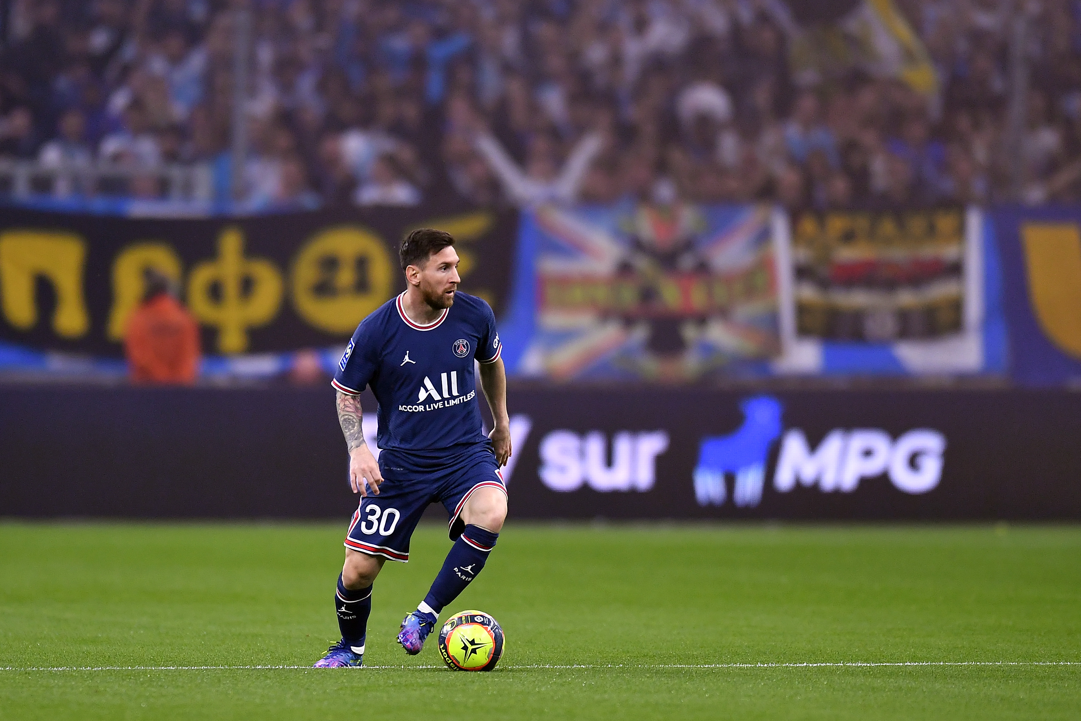 罗马客场不敌拉齐奥，遗憾错失城内德比