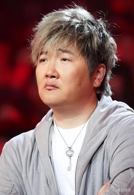 游泳选手孙楠创造个人最佳，夺冠