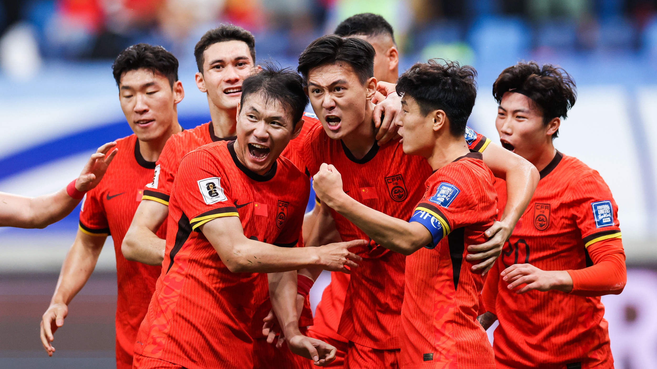 中国队在比赛中击败对手晋级