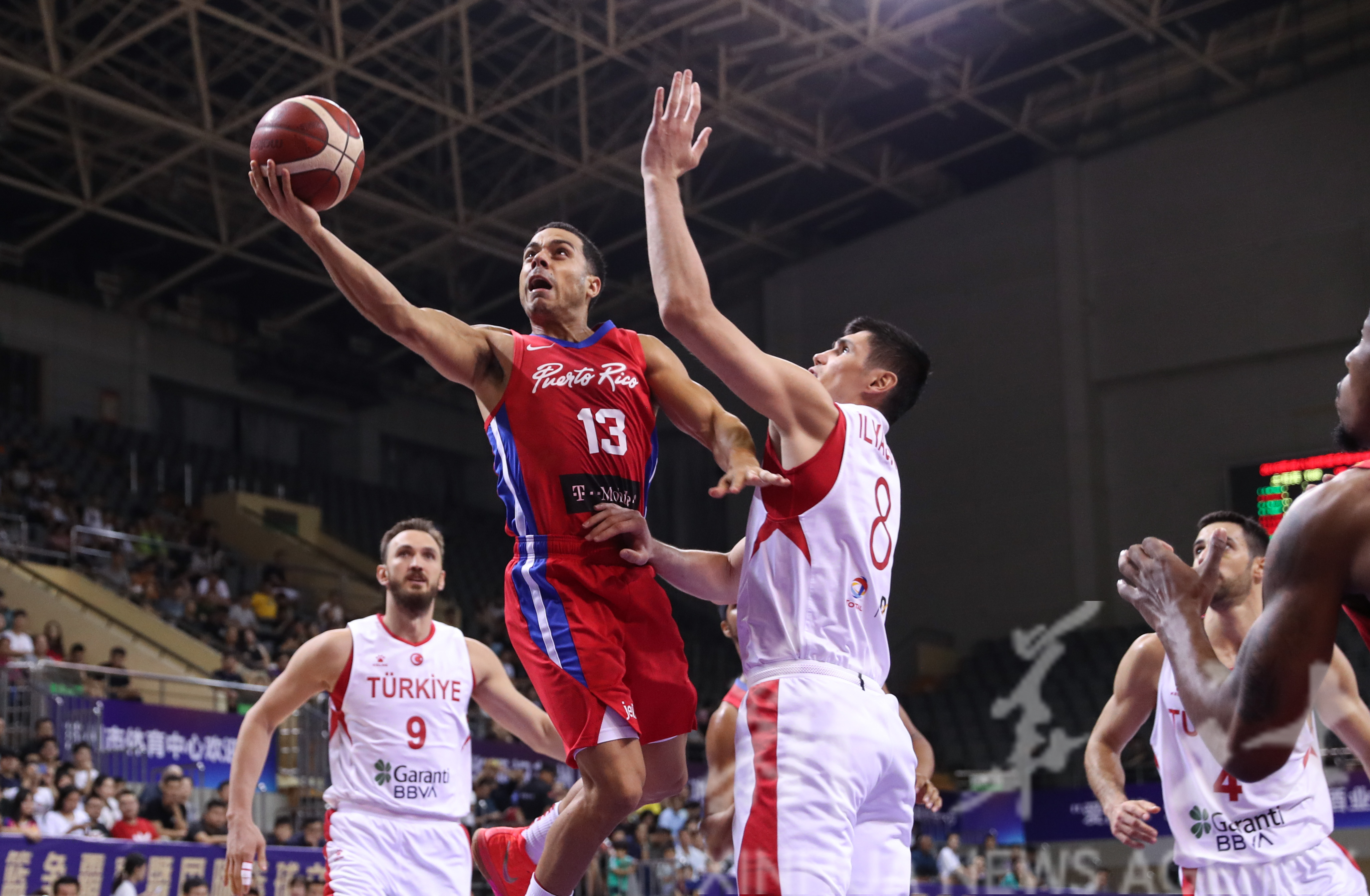 波多黎各球员尽力发挥，斩获荣誉的简单介绍