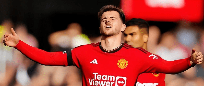 曼联遭遇丢分危机，主场惨败给了谢菲联