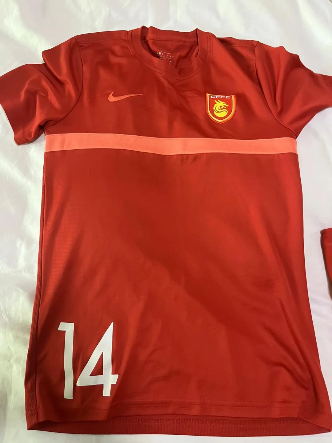 河北华夏幸福队内竞争激烈,每位球员都争取出场机会 河北华夏幸福队内竞争激烈,每位球员都争取出场机会