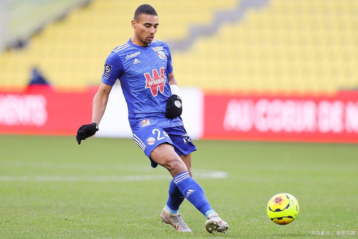 斯特拉斯堡客场不敌对手,战绩持续低迷 斯特拉斯堡客场不敌对手,战绩持续低迷