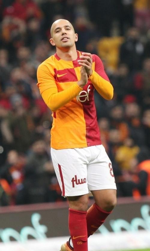 比利亚雷亚尔客场大胜莱加内斯，争夺欧战资格的简单介绍