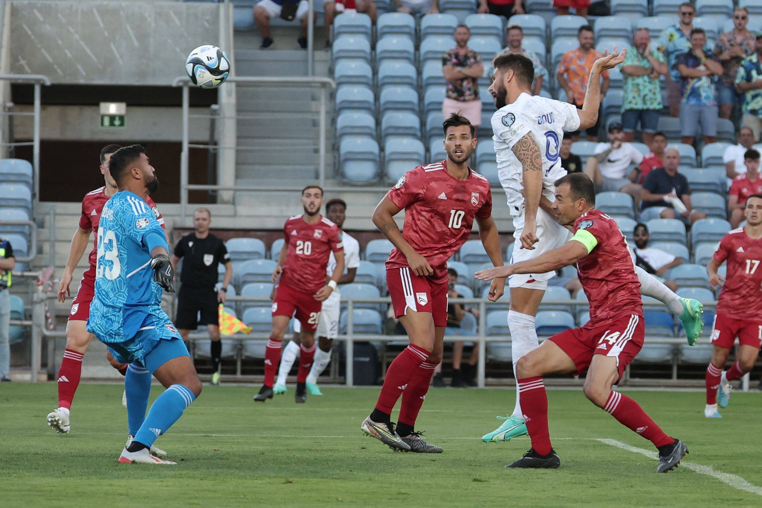 世预赛法国队纵情狂揽胜利