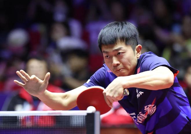 青海男篮对战内蒙古队,比赛节奏快速搏杀异常惊心 青海男篮对战内蒙古队,比赛节奏快速搏杀异常惊心