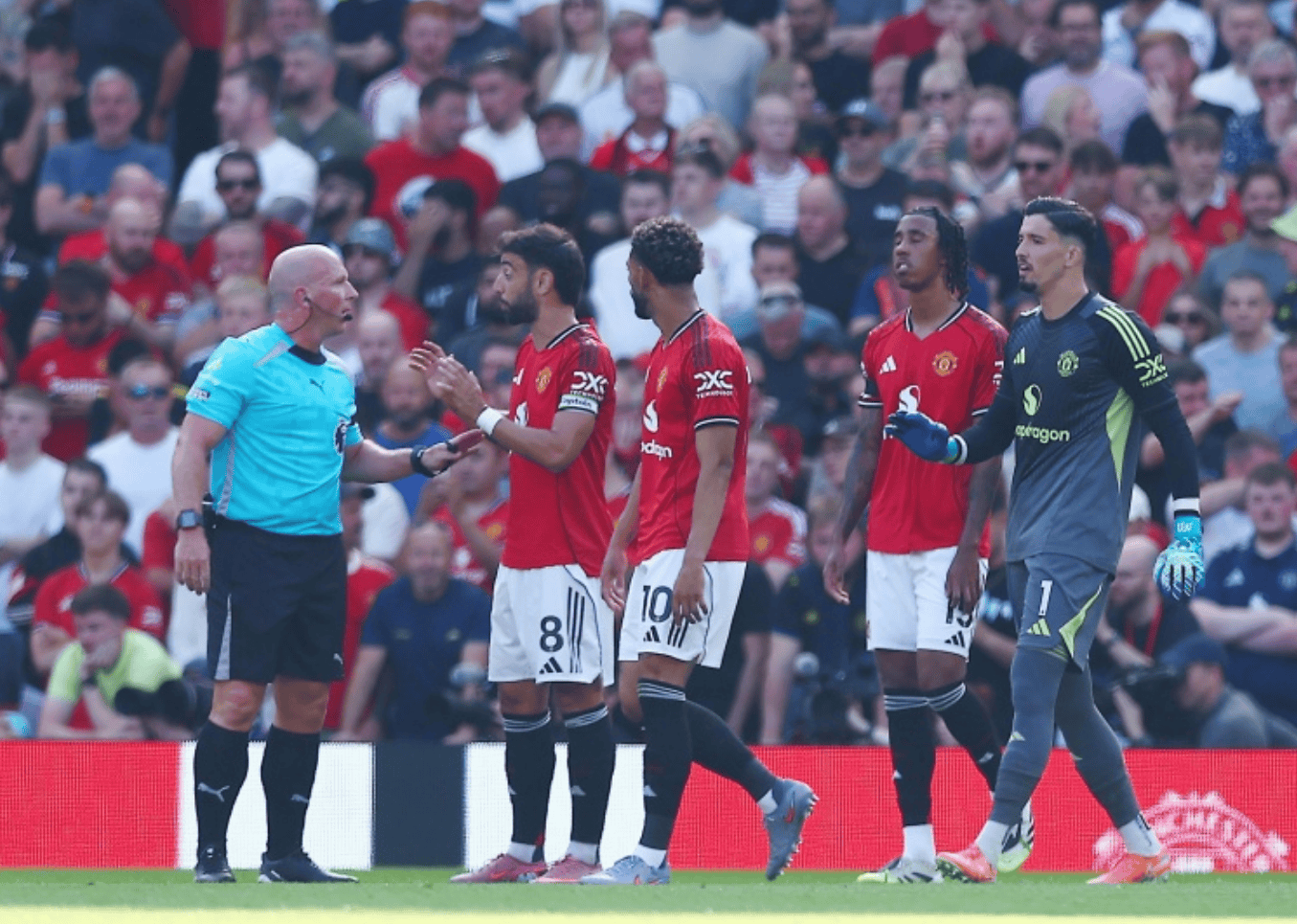 包含阿森纳客场小胜圣诞球队,远离降级区的词条 包含阿森纳客场小胜圣诞球队,远离降级区的词条