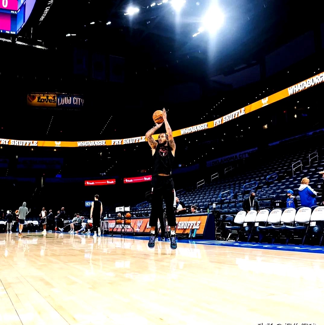 火箭主场取胜，球队士气高涨迎战下一场比赛的简单介绍