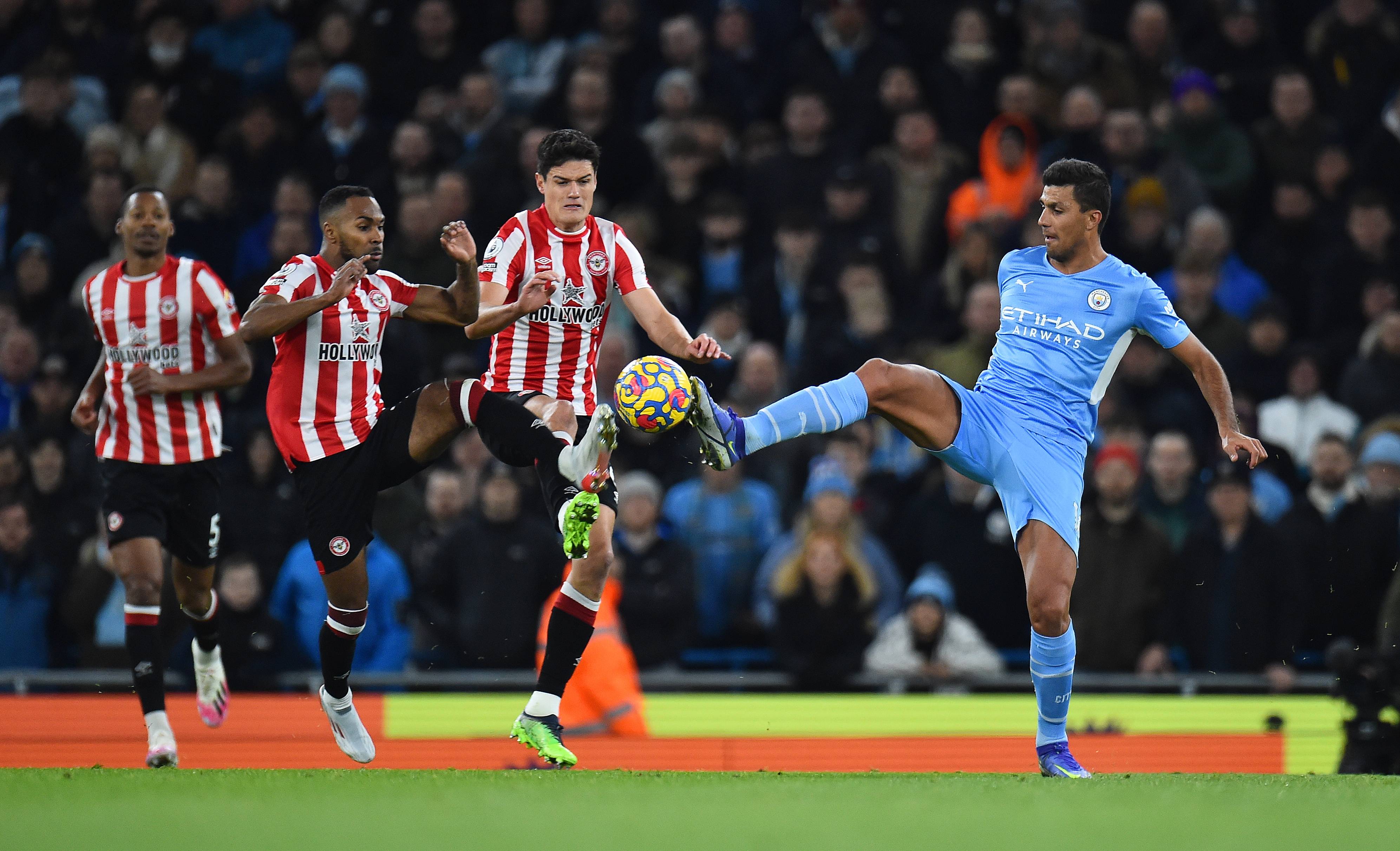 包含阿森纳客场大胜，继续追赶英格兰顶级联赛前六的词条