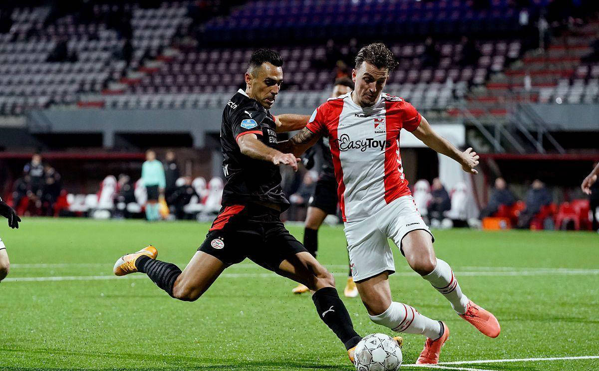 阿贾克斯客场迎战劲敌,实力逐渐浮出水面的简单介绍 阿贾克斯客场迎战劲敌,实力逐渐浮出水面的简单介绍