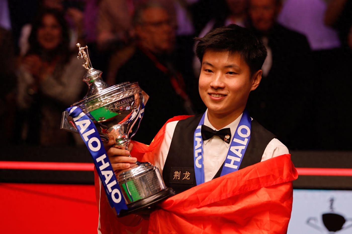 顶级球队跃动赛场，彰显实力与魅力的简单介绍