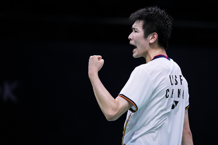 泰国羽毛球队鏖战中国羽毛球队，辛杜关键制胜