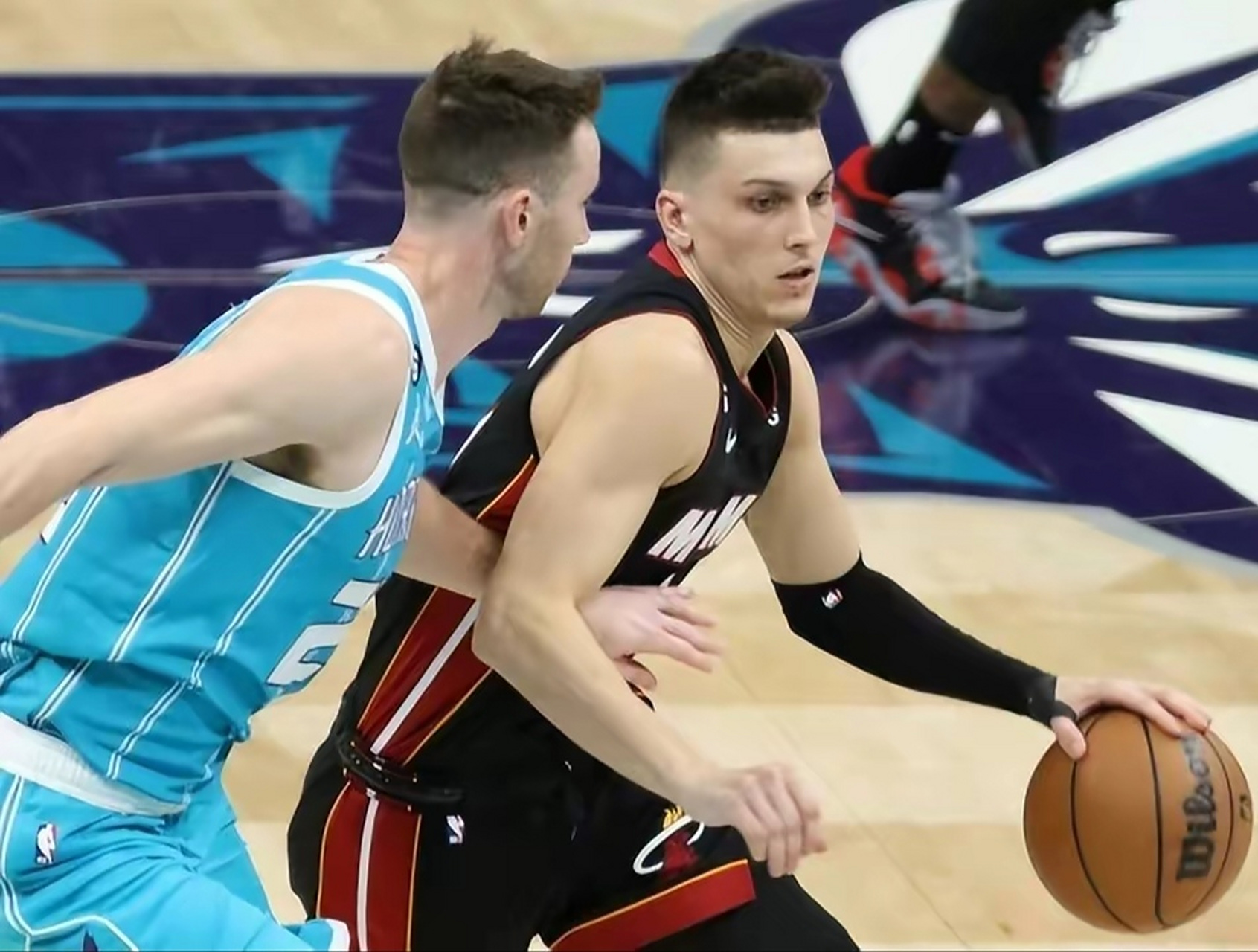 热火105比94战胜黄蜂,迎来两连胜的简单介绍 热火105比94战胜黄蜂,迎来两连胜的简单介绍