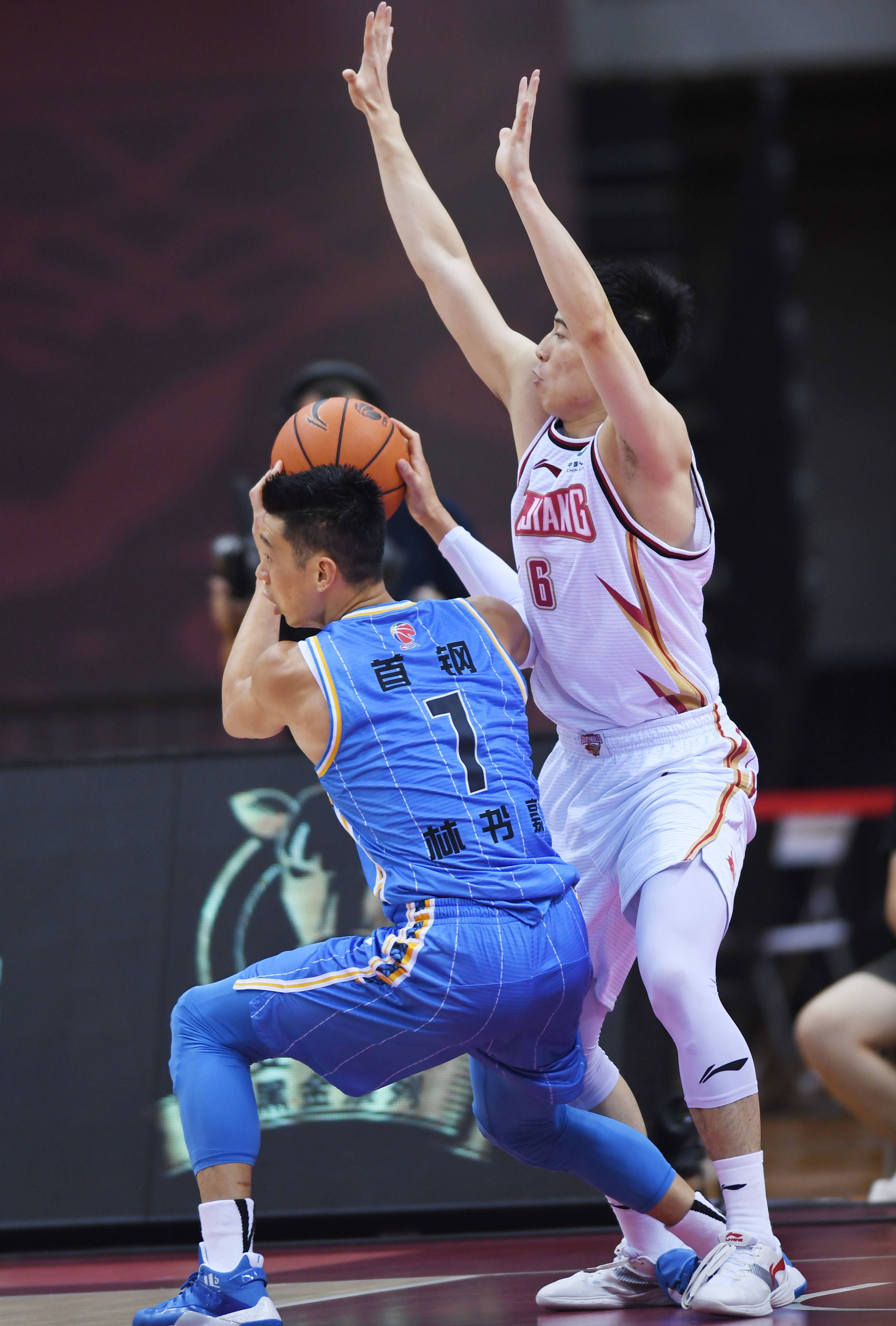 CBA联赛宣布将于明年复赛