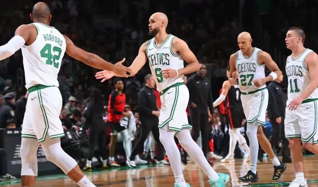 骑士大胜黄蜂，取得两连胜