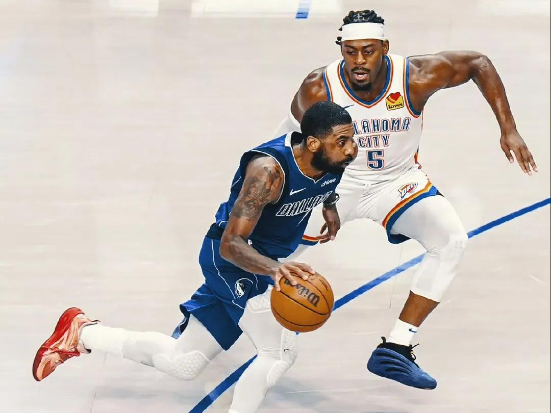 独行侠客场击败勇士，豪取四连胜