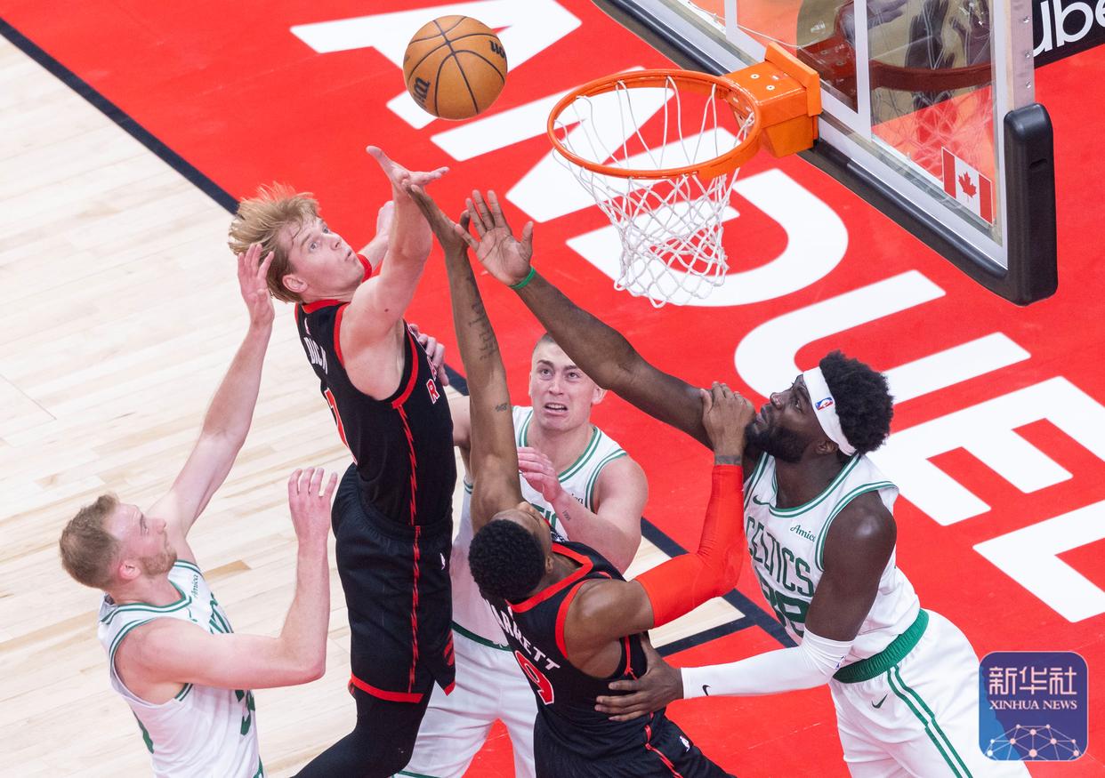 猛龙逆转战胜凯尔特人