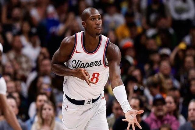 快船力克灰熊，继续保持不败